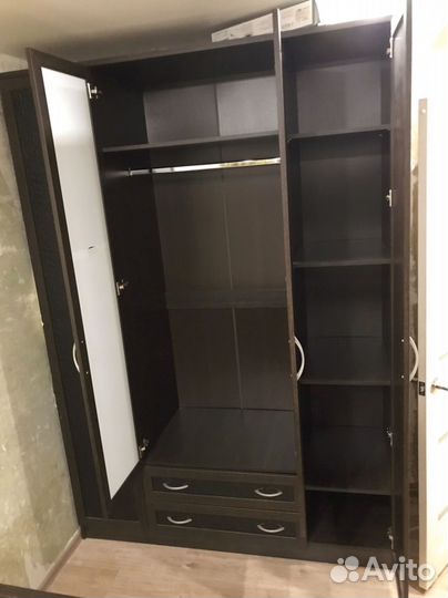 Шкаф в спальню распашной бу