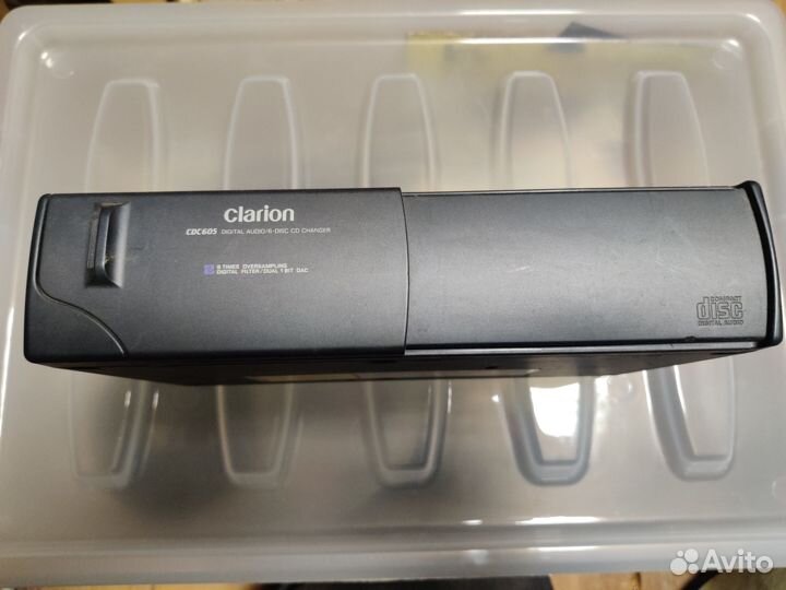 Чейнжер clarion cdc605