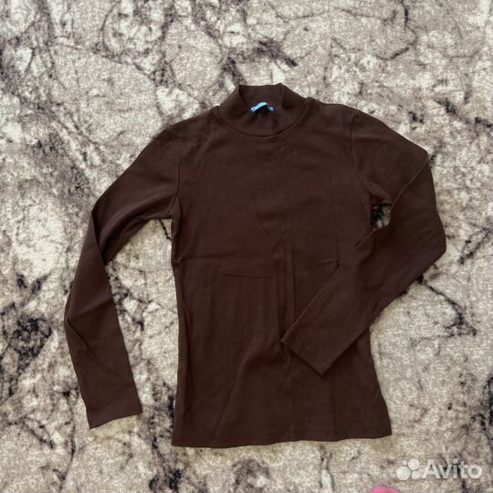 Вещи женские смотри в карусели