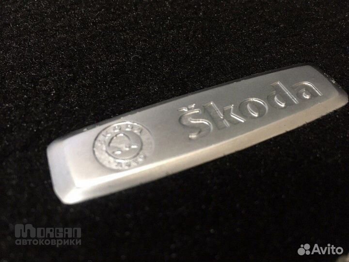 Велюровые автоковрики Skoda Superb