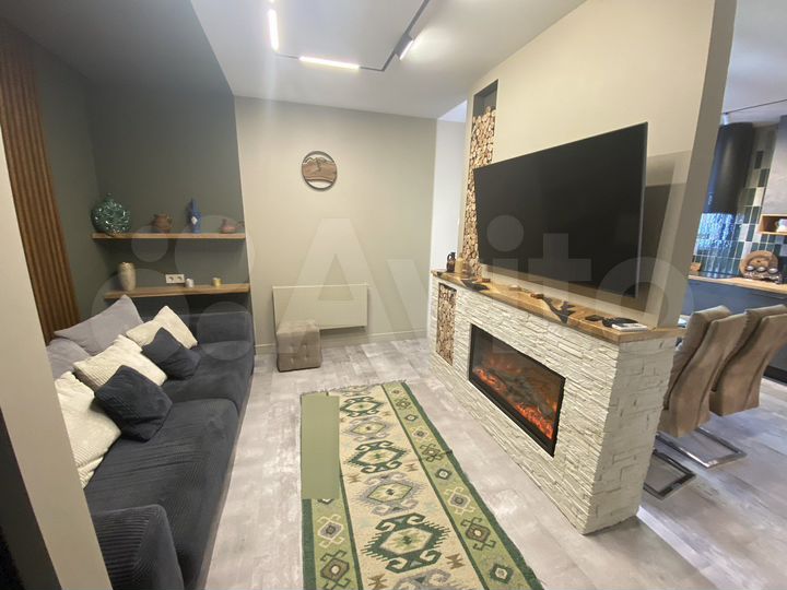 2-к. квартира, 65 м², 5/16 эт.