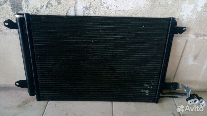 Радиатор кондиционера VAG 1K0 820 411 S