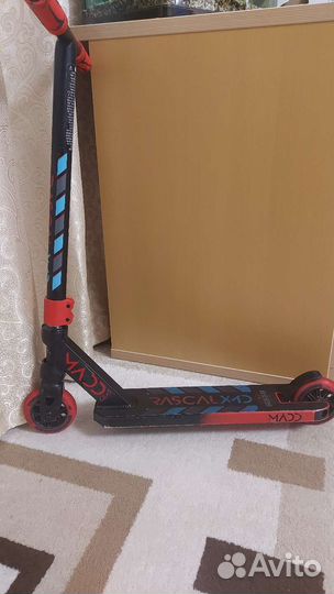 Трюковой самокат