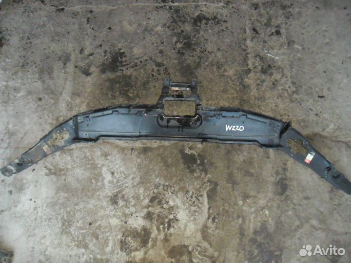 Рамка радиатора Mercedes S500 W220 M113.960