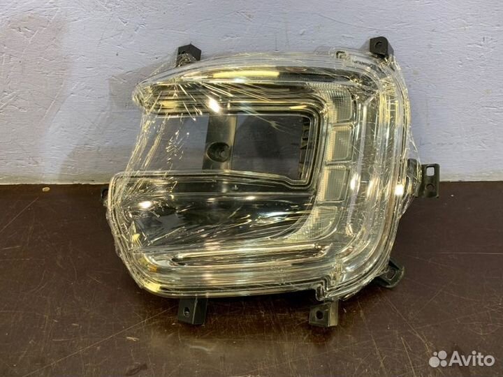 Ходовой огонь передний левый Renault Kaptur