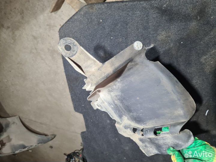 Защита двигателя LADA Largus K4M 2016
