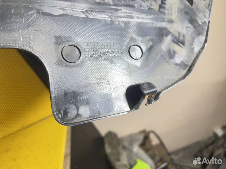 Накладка порога левая Nissan Juke F15