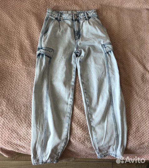 Джинсы bershka 34