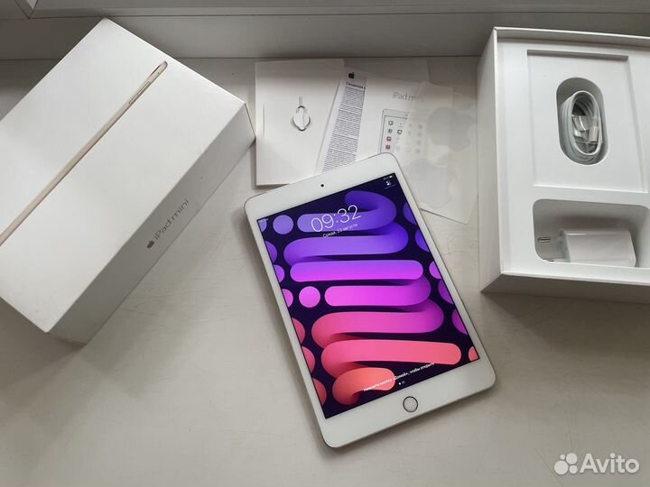 iPad mini 4 cellular LTE рст отлич. сост. комплект