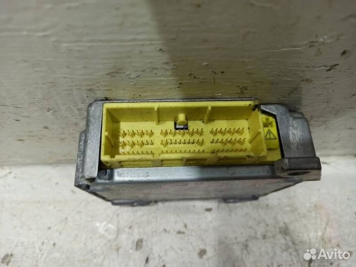 Блок SRS Лексус GS 3