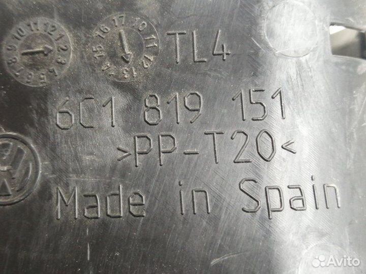 Воздуховод Volkswagen Polo 2011