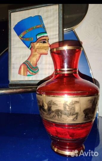 Ваза цветное стекло 23 см