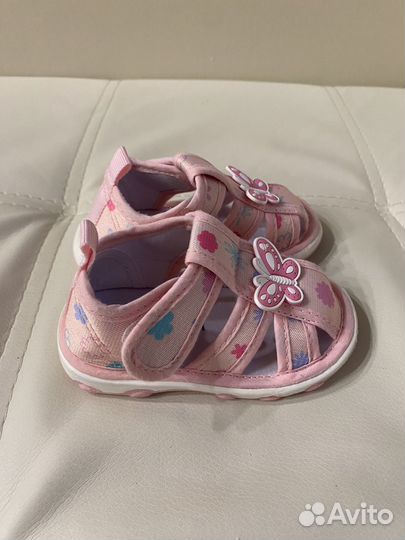 Сандалии для девочки 20 размер