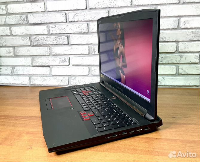 Acer Predator / GTX1070 - 8 гб / 32 гб RAM