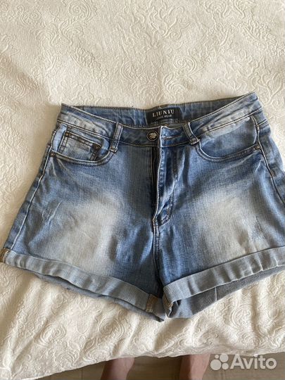 Шорты джинсовые