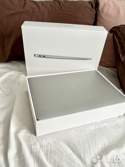 Macbook air m1 2020