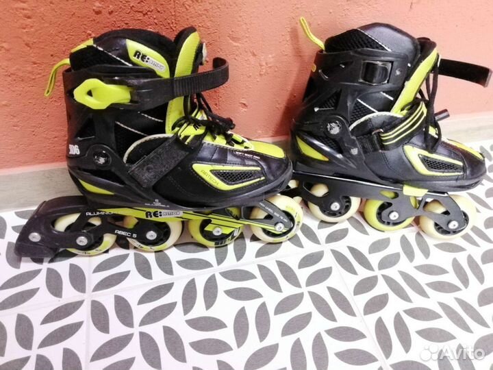 Роликовые коньки детские Reaction 31-36 и защита