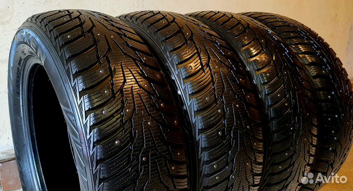 Nexen Winguard WinSpike WH62 215/60 R17