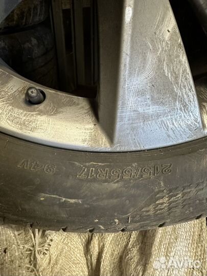 Bridgestone Turanza T005 215/55 R17
