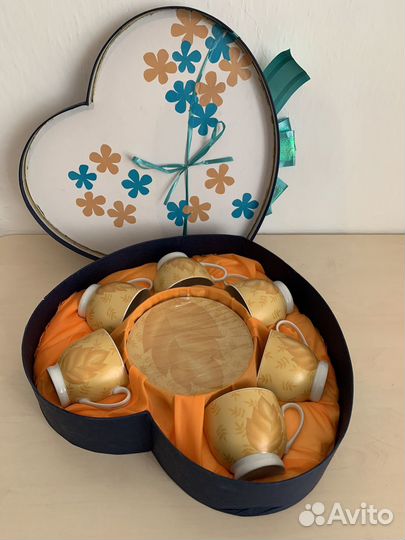 Чайный сервиз на 6 персон