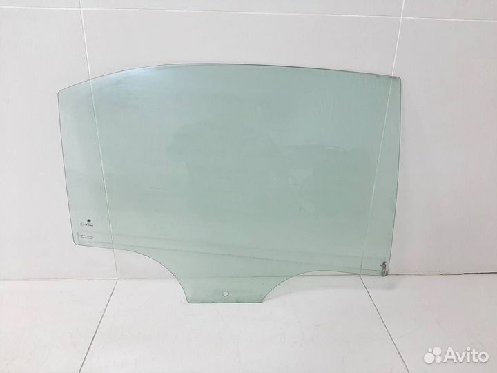 Стекло двери задней правой Skoda Rapid 2012-2020
