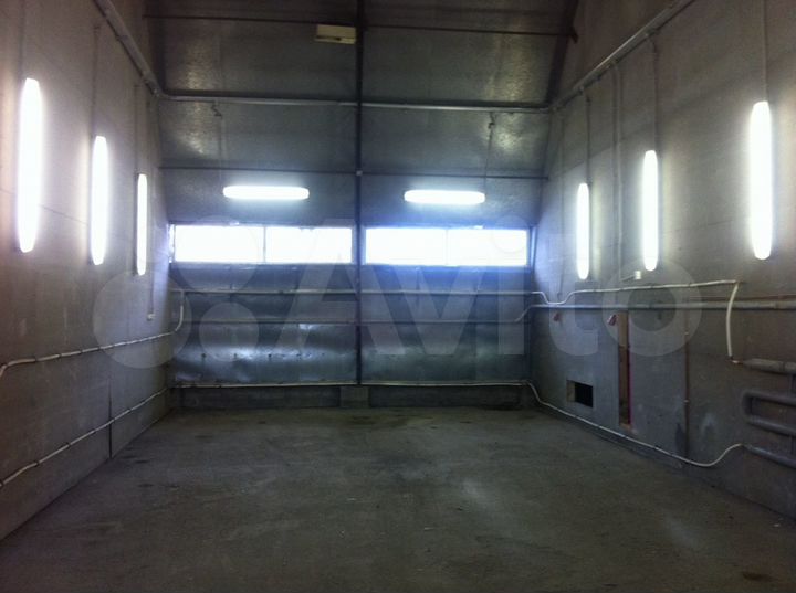 Бокс под автосервис, мастерскую в аренду, 85.2 м²