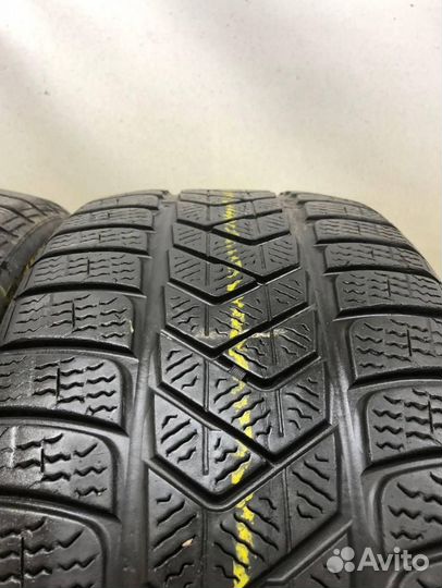 Pirelli Winter Sottozero 3 245/35 R21 120Y