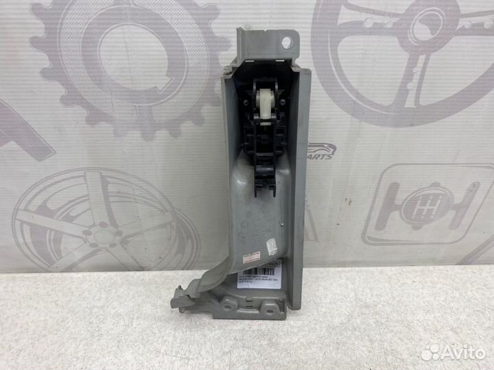 Ручка правой сдвижной двери Mercedes-Benz V W639
