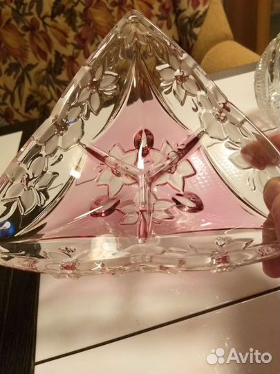 Ваза хрустальная