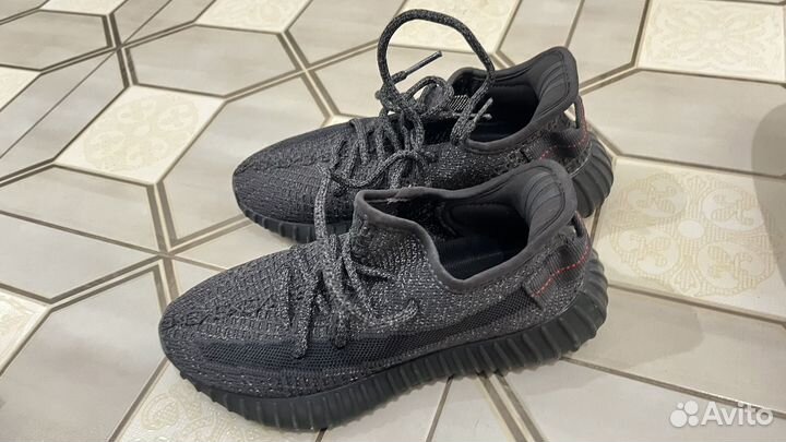 Кроссовки adidas yeezy boost 350 v2