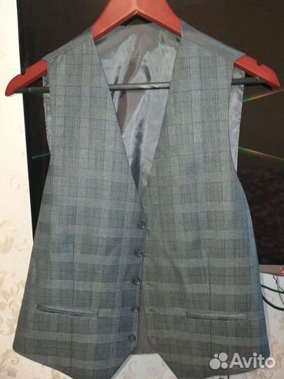 Жилетки F12plus размер М.турция