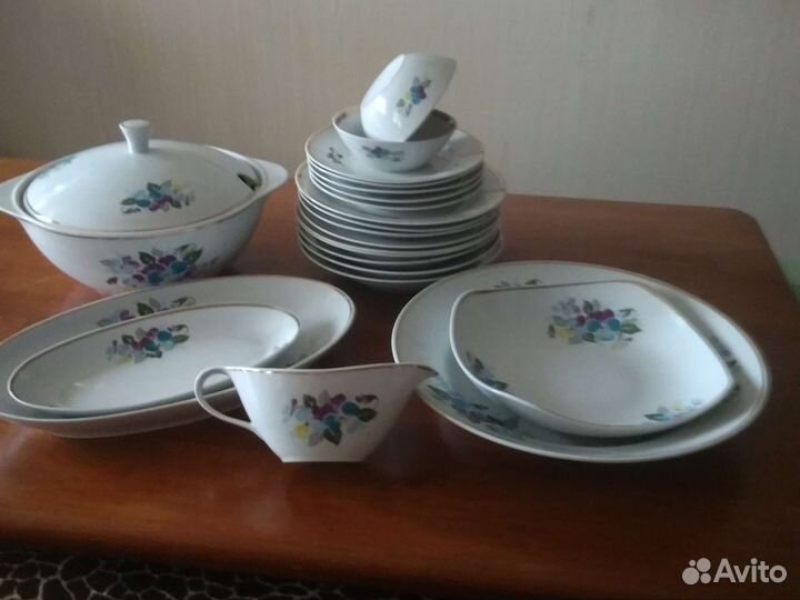 Сервизы и посуда СССР