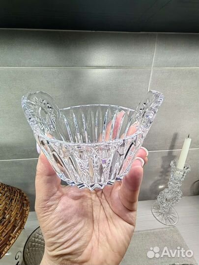 Винтажная и современная посуда из хрусталя