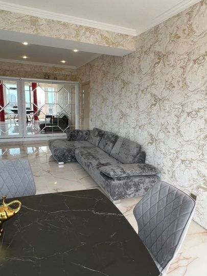 3-к. квартира, 90 м², 7/14 эт.