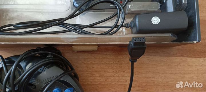 Игровая телевизионная приставка