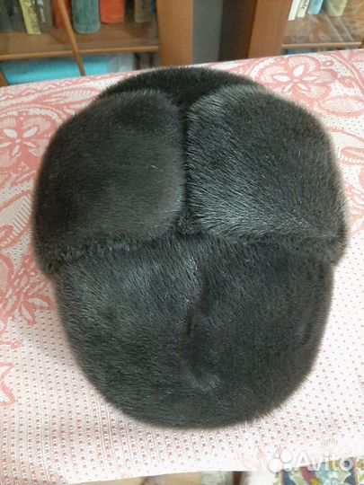 Продаю мужскую шапку -кепку из нерпы