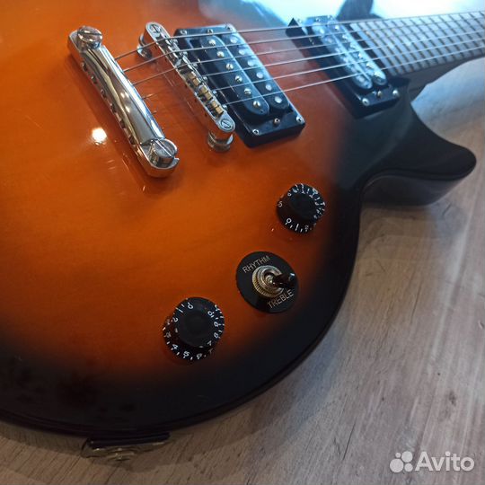 Электрогитара epiphone les paul