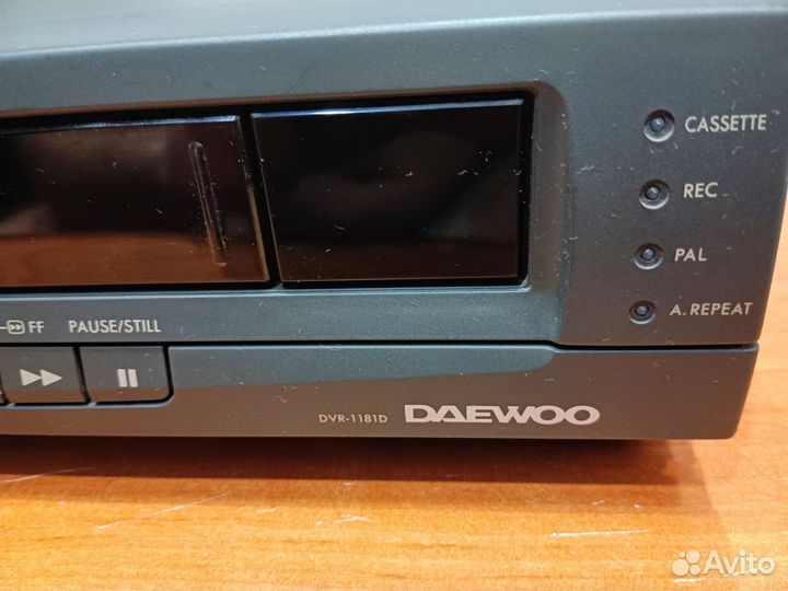 Видеомагнитофон daewoo dvr-1181d