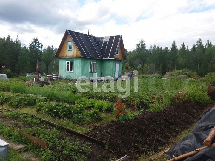 Дача 30 м² на участке 10 сот.