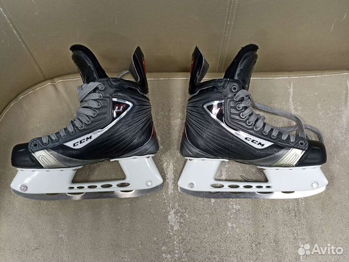 Коньки хоккейные ссм u+