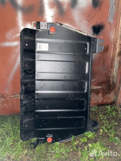 Защита двигателя lexus