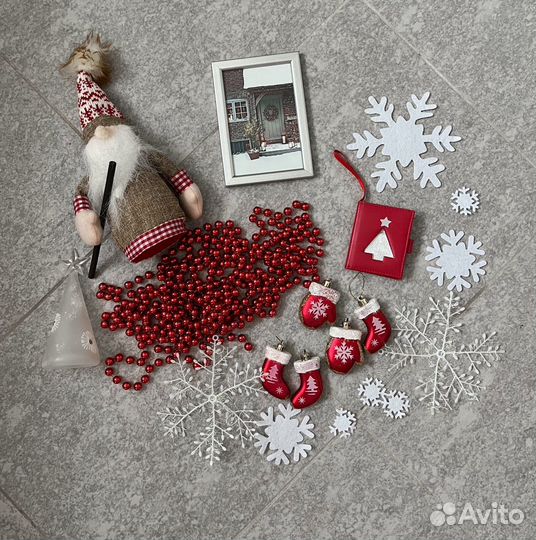 Новогодние украшения