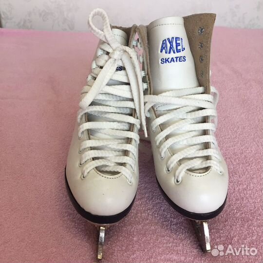 Фигурные коньки Axel Италия р.32