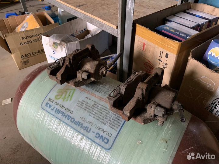 Передний тормозной суппорт в сборе Поло 2018