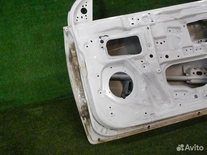 Дверь передняя правая Hyundai Solaris