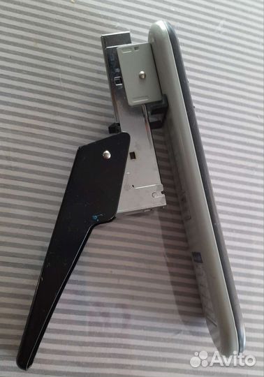 Мощный степлер до 100 листов