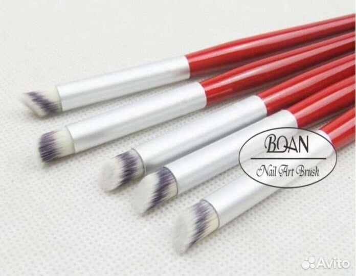Кисточки для маникюра