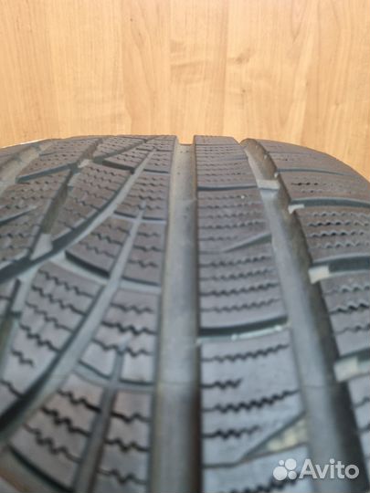 Hankook Winter I'Cept Evo 245/40 R18