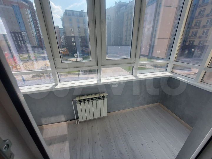 2-к. квартира, 80,9 м², 2/9 эт.