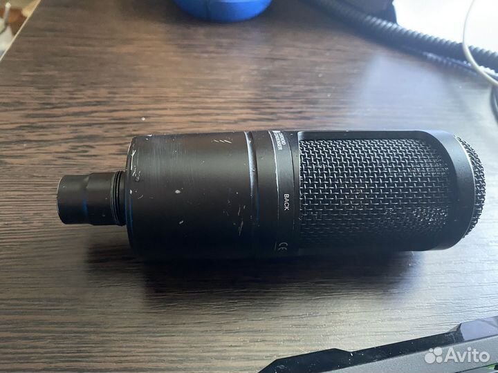 Студийный микрофон Audio Technica AT2020